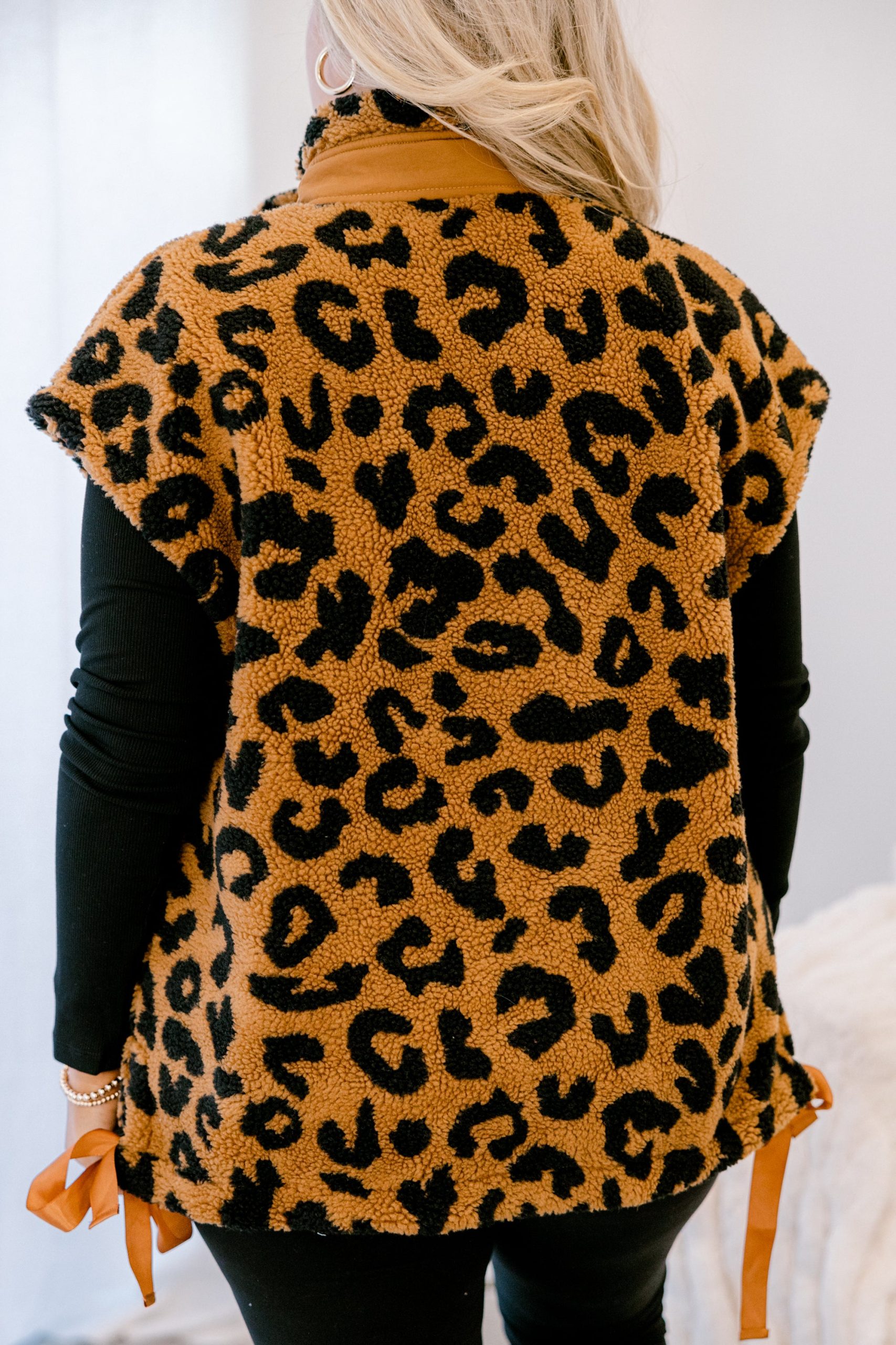 On Schedule Vest, Leopard - Image 6