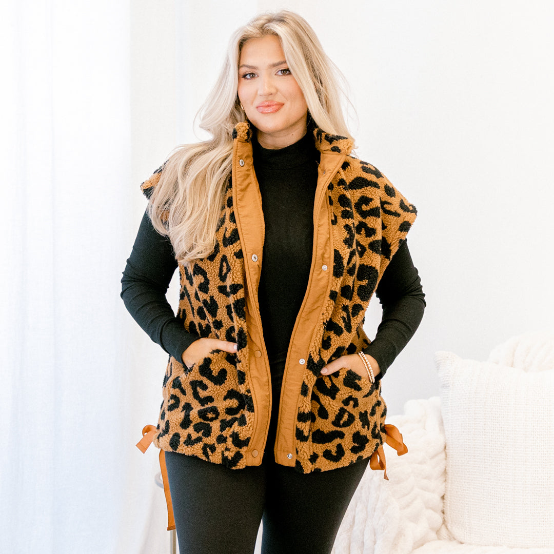 On Schedule Vest, Leopard - Image 7