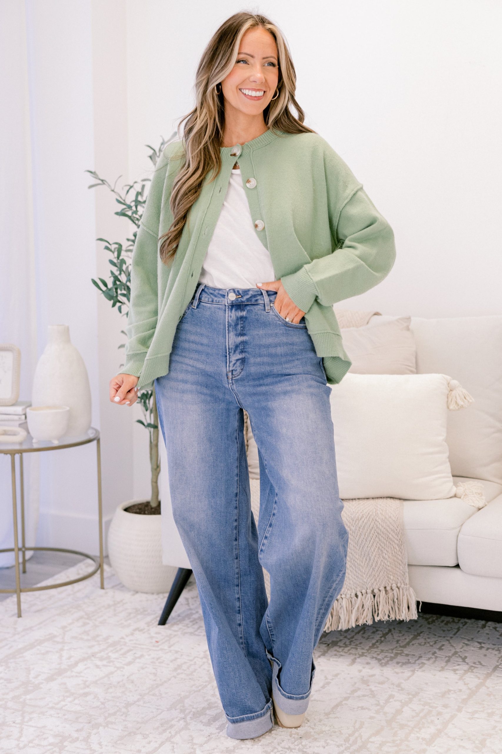 Owning The Moment Jeans, Medium Wash - Image 4